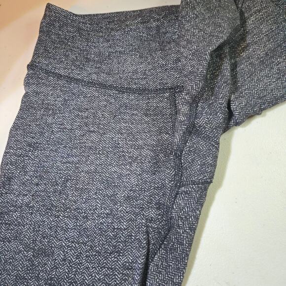Lululemon Mid Rise Wunder Under Pant in Herringbone Black Women's Size 4 - Picture 8 of 8